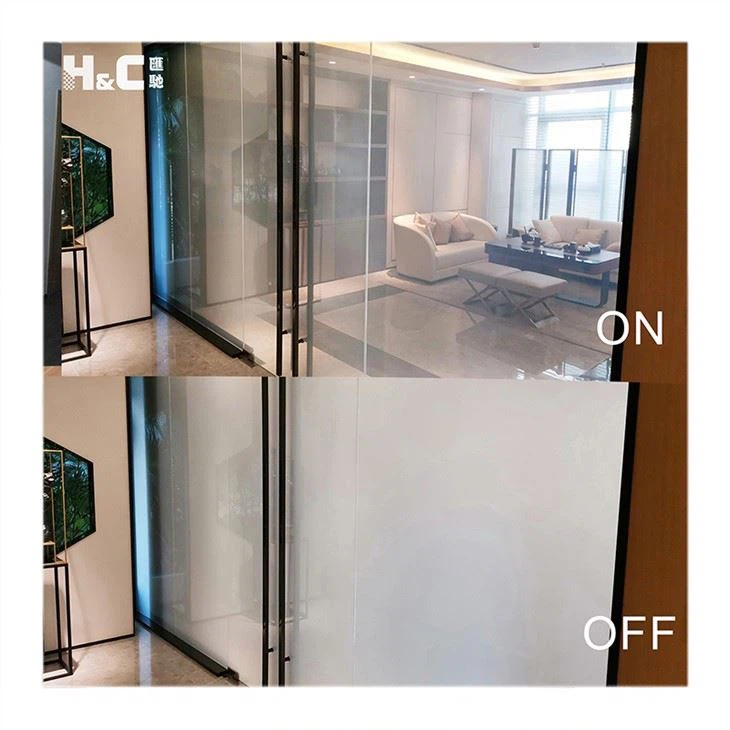 스마트 전환 가능한 도어 유리